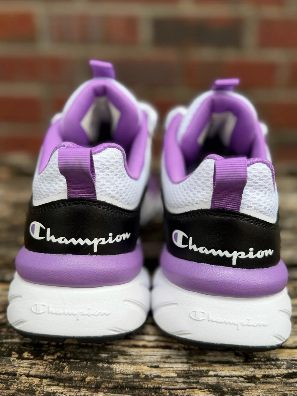 Champion Kinna Cadence Women’s Size 8  Lavender Black White Tennis Shoes X2